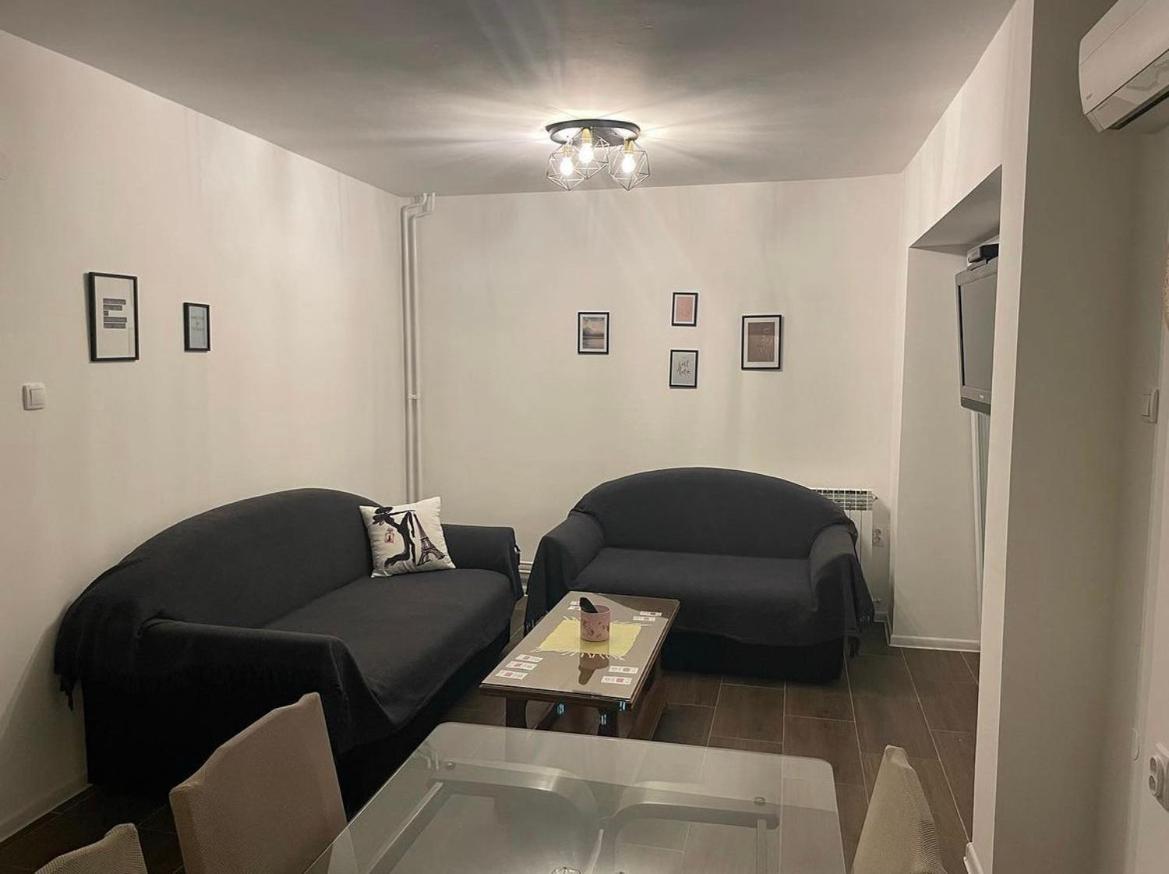 Apartmani Gacic- Šabac エクステリア 写真